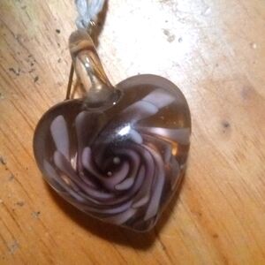 Murano heart glass bead